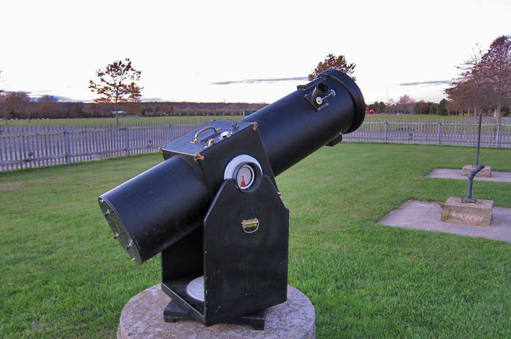 Art Guarino 10 Inch Dobsonian Telescope