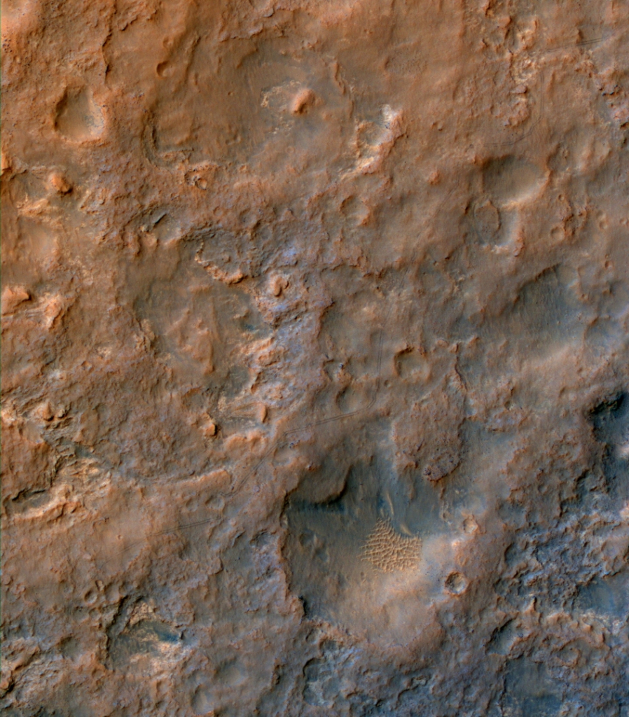 Curiosity's Tracks from MRO