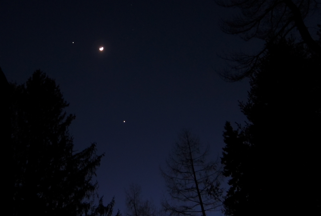 February 26, 2012 Conjunction of Venus, Jupiter, and the Moon