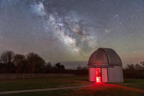 The Milky Way stretches over Frosty Drew Observatory during spring and summer. Image credit: Brian Swope