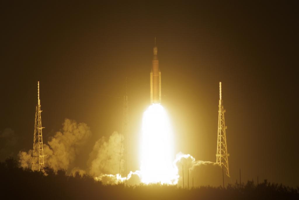 Orion SLS Launch - Artemis 1