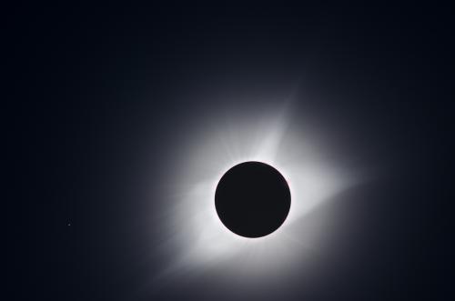 The corona is visible during the total eclipse stage. Image credit: Robert Horton of Brown University captured this image during the 2017 total solar eclipse.